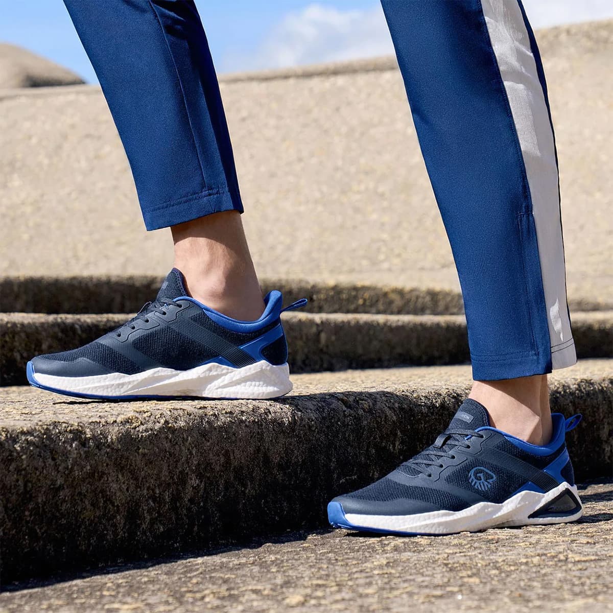 GIESSWEIN | Wool Peak homme en couleur bleu nuit