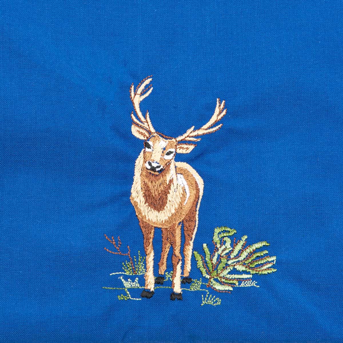 Tablier bleu avec motif "cerf&quot ;