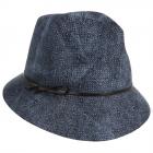 Chapeau pour femme avec le bord asym�trique  jeans