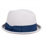 Petit trilby f�minin en feutre de laine gris clair